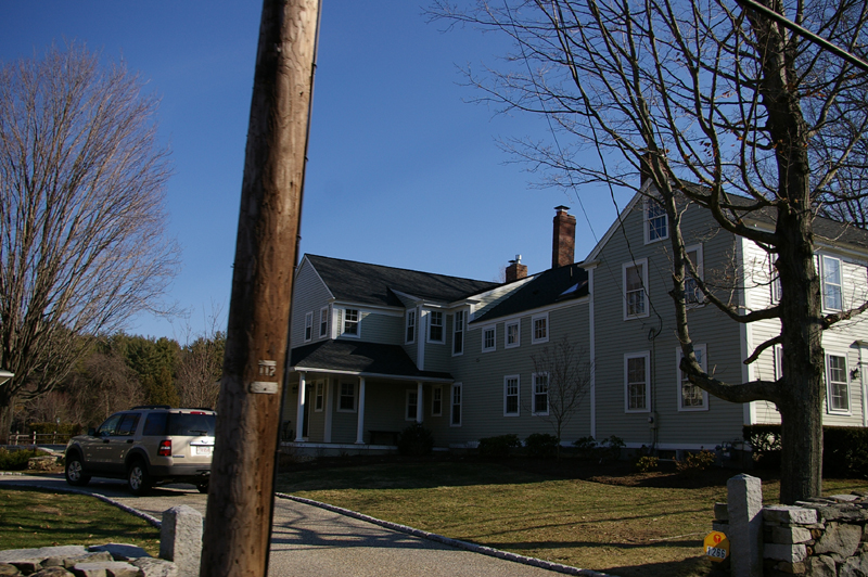 Monument_St_side_porch_addition